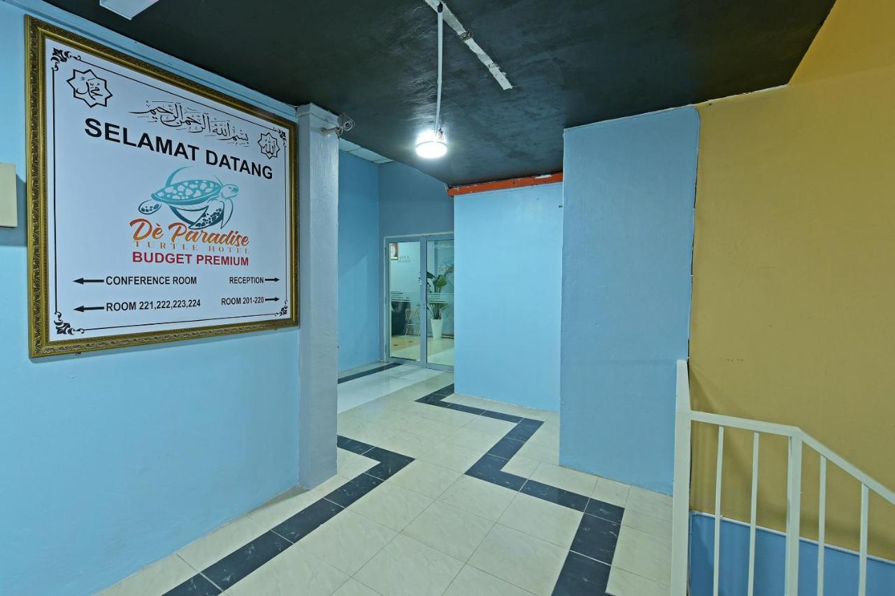 Oyo 90672 De Paradise Turtle Hotel Kerteh Kültér fotó