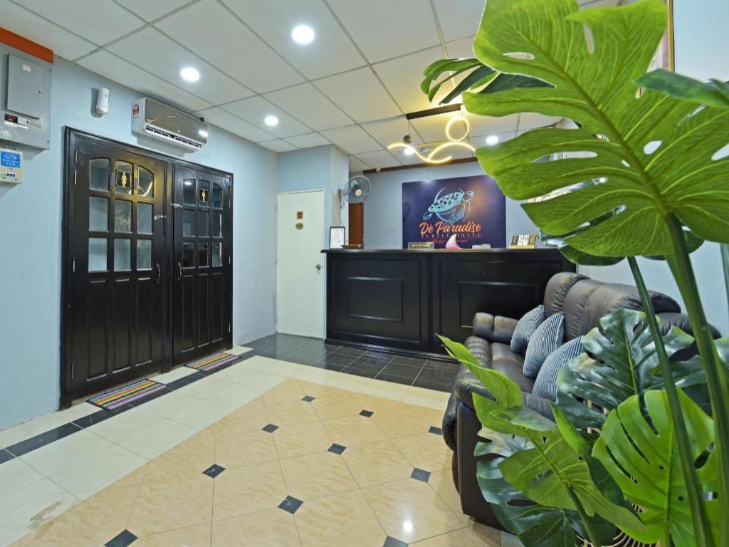 Oyo 90672 De Paradise Turtle Hotel Kerteh Kültér fotó